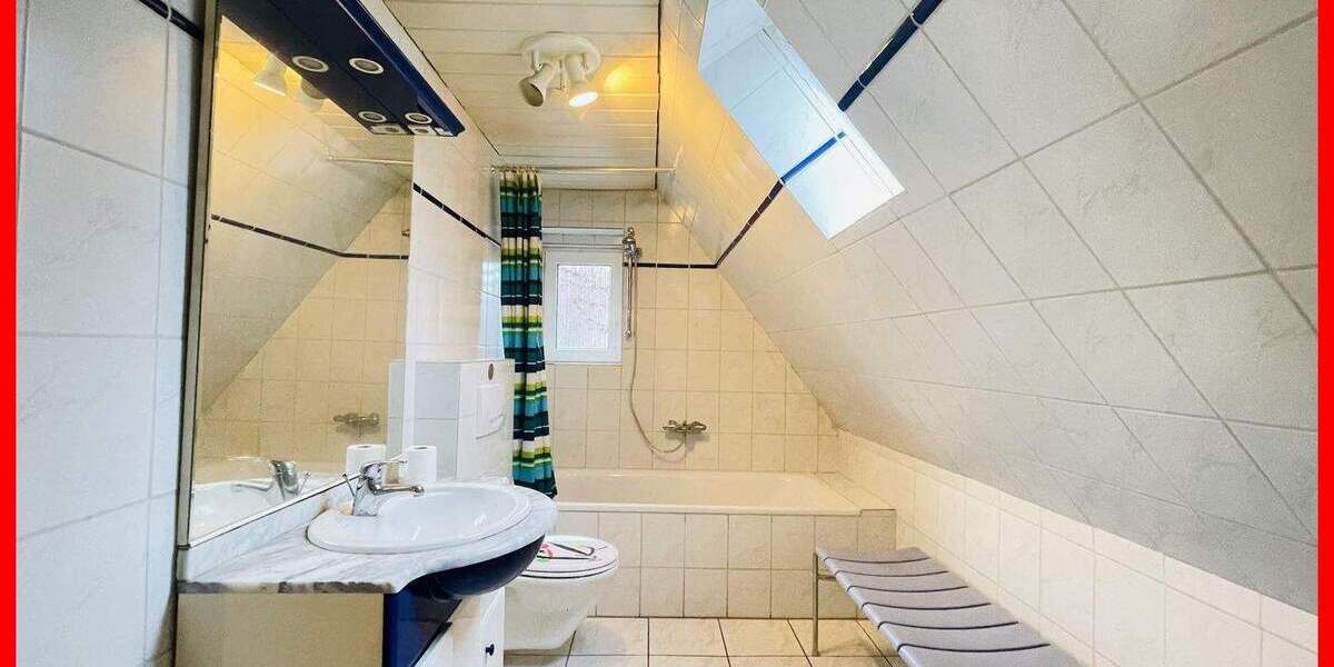 Doppelhaushälfte Emden Conrebbersweg - 6 Zimmer, 150 m&sup2;, 128.000&euro; | Angebot:25769077