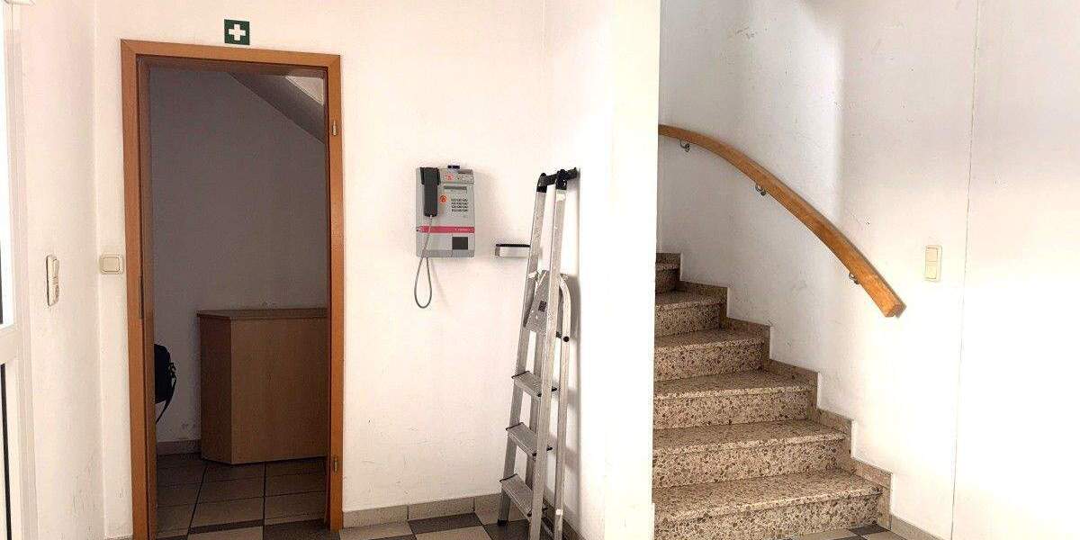 Mehrfamilienhaus, Wohnhaus Großefehn Ostgroßefehn - 7 Zimmer, 1.200&euro; | Angebot:25684402