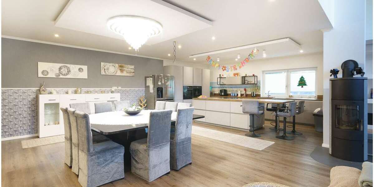 ***Modernes Anwesen - Haus mit Einliegerwohnung auf ca. 4.900 m² Grundstück mit Teich in Flachsmeer*** - Einfamilienhaus Westoverledingen | Angebot:23273632