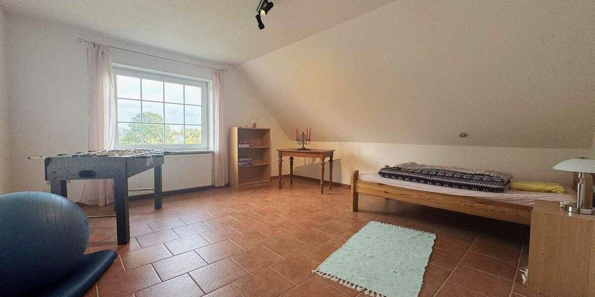 Einfamilienhaus Berumbur - 6 Zimmer, 209 m&sup2;, 475.000&euro; | Angebot:25689849