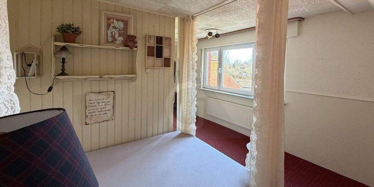 Bauernhaus, Landhaus Moormerland Boekzetelerfehn - 7 Zimmer, 152 m&sup2;, 259.000&euro; | Angebot:25700662