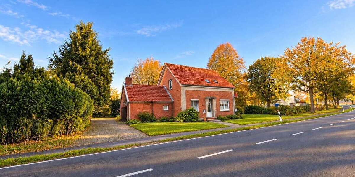 Einfamilienhaus Ihlow - 6 Zimmer, 150 m&sup2;, 130.000&euro; | Angebot:27741722