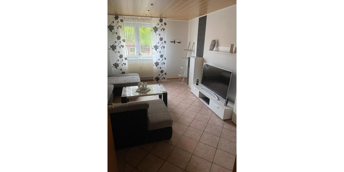 Dachgeschoßwohnung Westoverledingen - 5 Zimmer, 110 m&sup2;, 690&euro; | Angebot:23903881