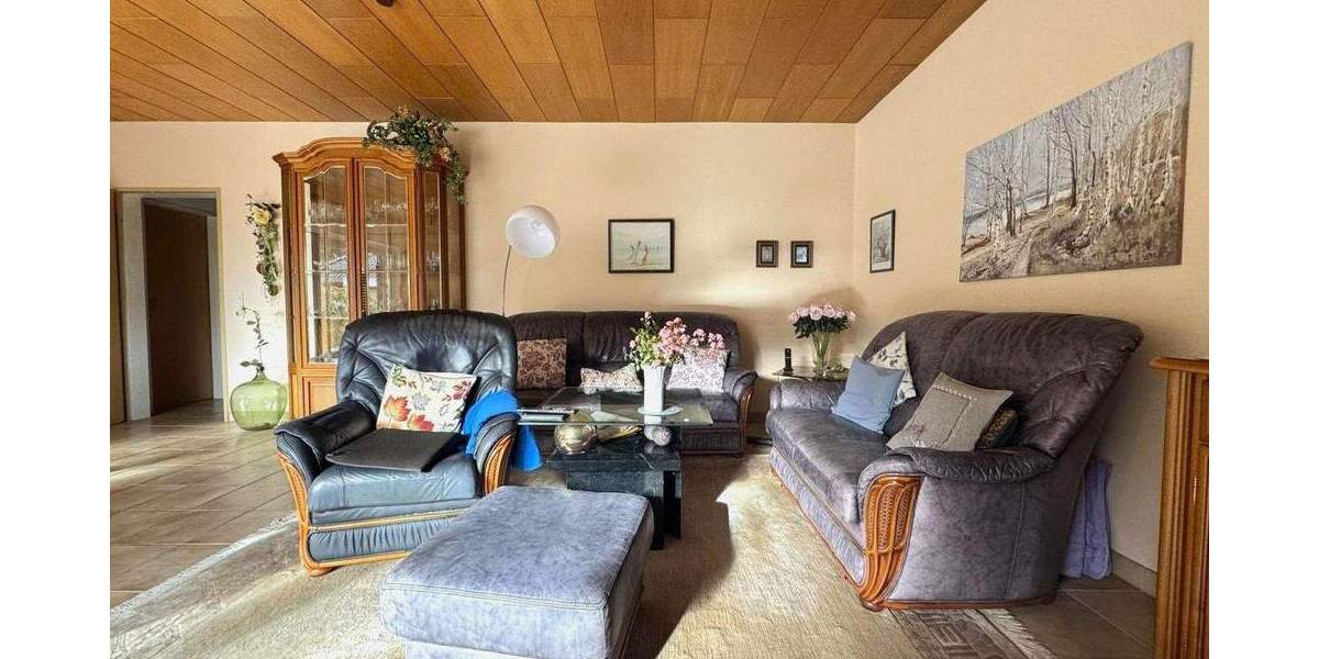 Bungalow Berumbur - 4 Zimmer, 135 m&sup2;, 295.000&euro; | Angebot:25736855