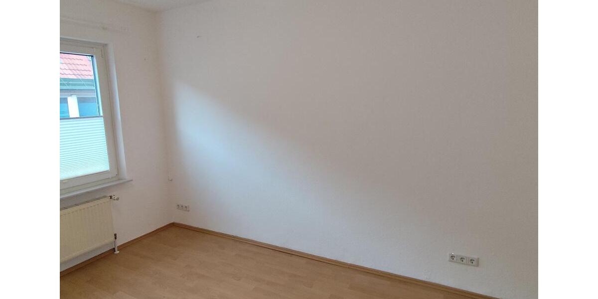 Etagenwohnung Emden - 2 Zimmer, 70 m&sup2;, 580&euro; | Angebot:25309995