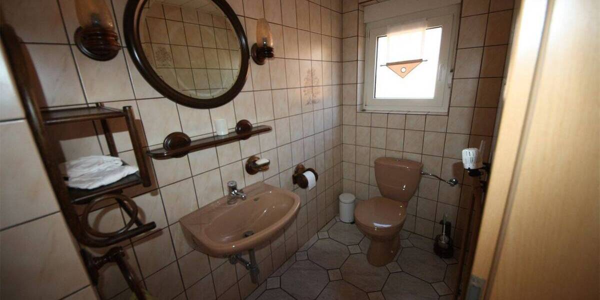 Einfamilienhaus Westoverledingen Ihrhove - 4 Zimmer, 126 m&sup2;, 169.000&euro; | Angebot:26308622