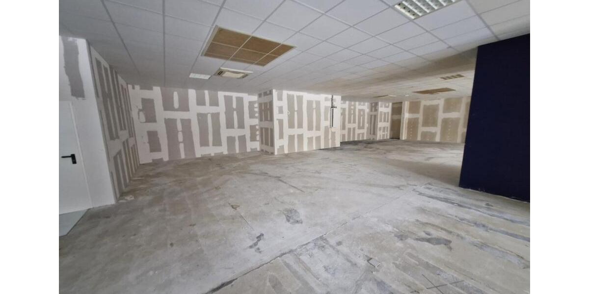 Gewerbeobjekt Emden - 2.200&euro; | Angebot:26657732