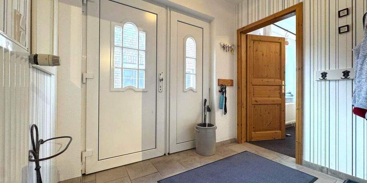 Einfamilienhaus Berumbur - 6 Zimmer, 209 m&sup2;, 475.000&euro; | Angebot:25689849