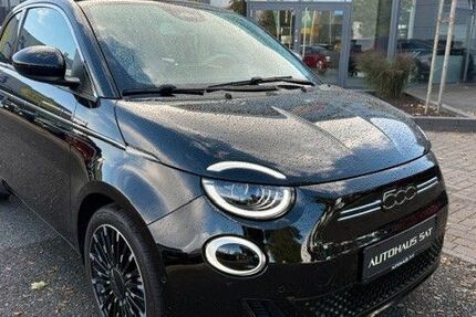 Fiat 500e 34.521 km 23.990 &euro; Leer 26789