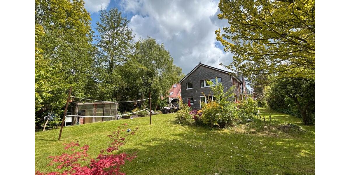 Einfamilienhaus Aurich - 7 Zimmer, 207 m&sup2;, 475.000&euro; | Angebot:26566126