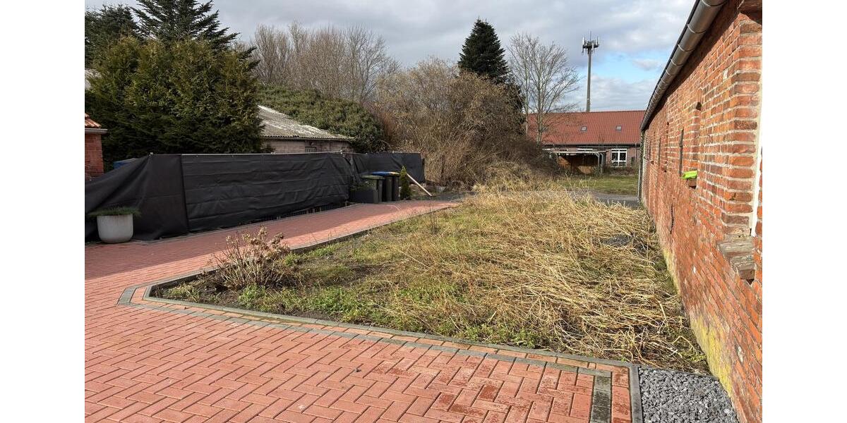 Mehrfamilienhaus, Wohnhaus Hage - 20 Zimmer, 550 m&sup2;, 950&euro; | Angebot:26704052