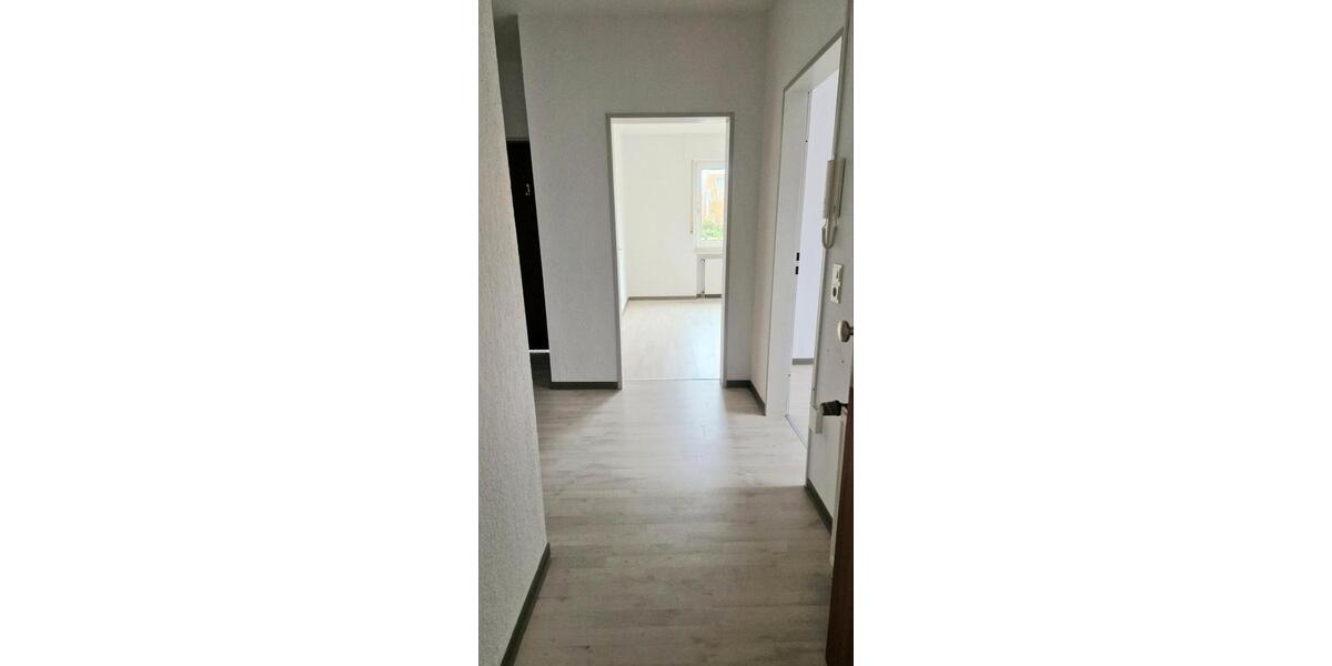 Erdgeschoßwohnung Aurich - 3 Zimmer, 73 m&sup2;, 800&euro; | Angebot:24840171