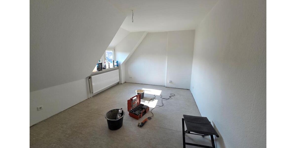 Dachgeschoßwohnung Emden Rysumer Landstraße - 2 Zimmer, 39 m&sup2;, 205&euro; | Angebot:26235165