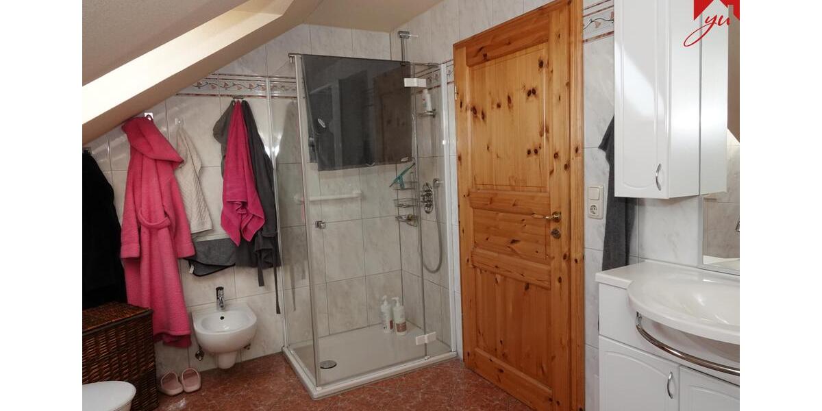 Einfamilienhaus Südbrookmerland - 8 Zimmer, 220 m&sup2;, 1.600&euro; | Angebot:25971905