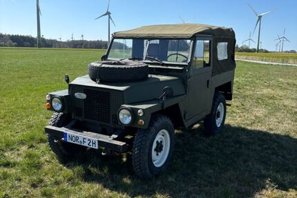 Land Rover Andere 999.999 km 8.990 &euro; Lütetsburg 26524