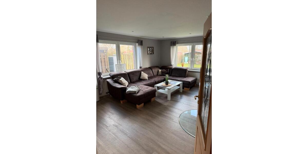 Einfamilienhaus Upgant-Schott Schott - 8 Zimmer, 183 m&sup2;, 450.000&euro; | Angebot:26003766