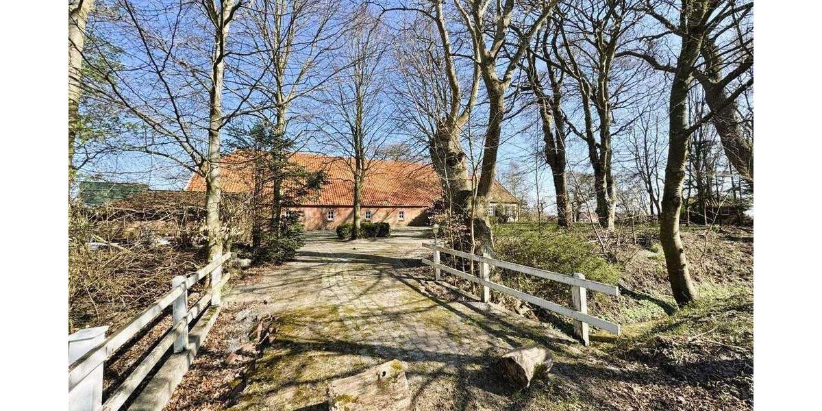 Bauernhaus, Landhaus Hage - 9 Zimmer, 265 m&sup2;, 669.000&euro; | Angebot:25689859