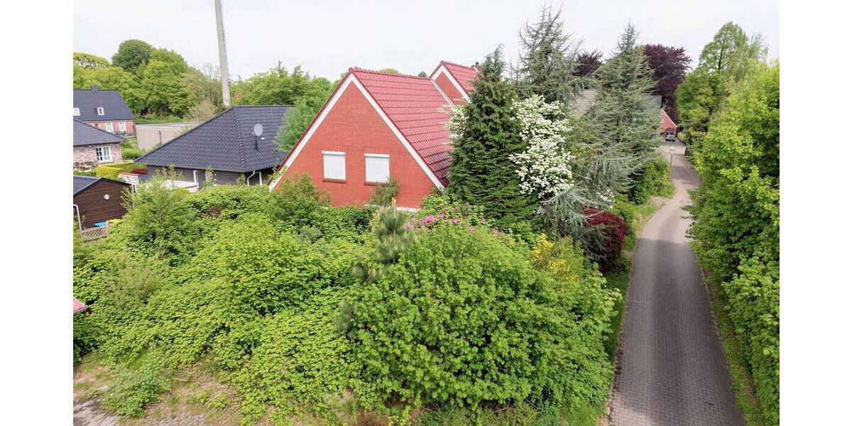 Mehrfamilienhaus, Wohnhaus Hage - 8 Zimmer, 246 m&sup2;, 238.000&euro; | Angebot:26712820