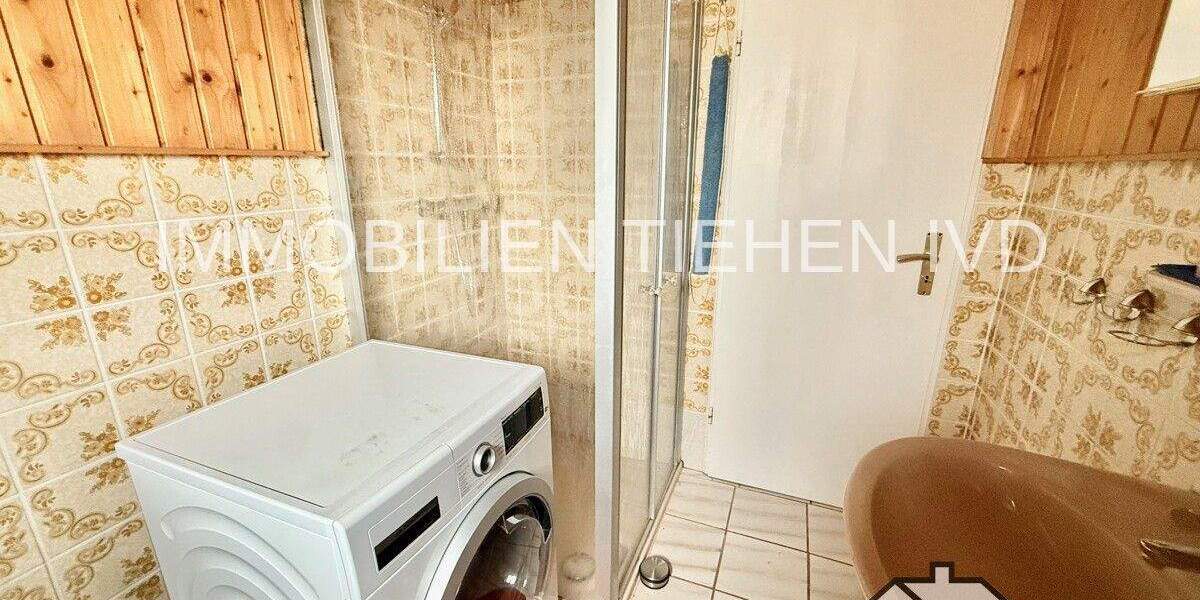 Doppelhaushälfte Weener Holthusen - 5 Zimmer, 138 m&sup2;, 185.000&euro; | Angebot:25699995
