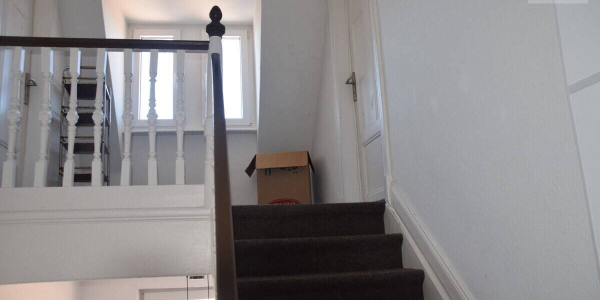 Mehrfamilienhaus, Wohnhaus Aurich Innenstadt - 8 Zimmer, 140 m&sup2;, 242.000&euro; | Angebot:26273758