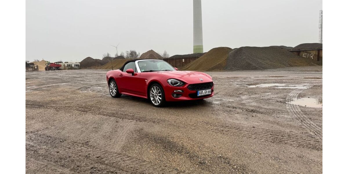 Fiat 124 Spider 30.000 km 19.000 &euro; Südbrookmerland 26624