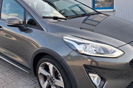 Ford Fiesta 47.000 km 12.850 &euro; Upgant- Schott 26529