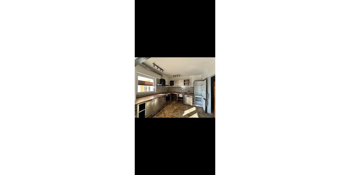 Erdgeschoßwohnung Weener - 3 Zimmer, 105 m&sup2;, 945&euro; | Angebot:25322288