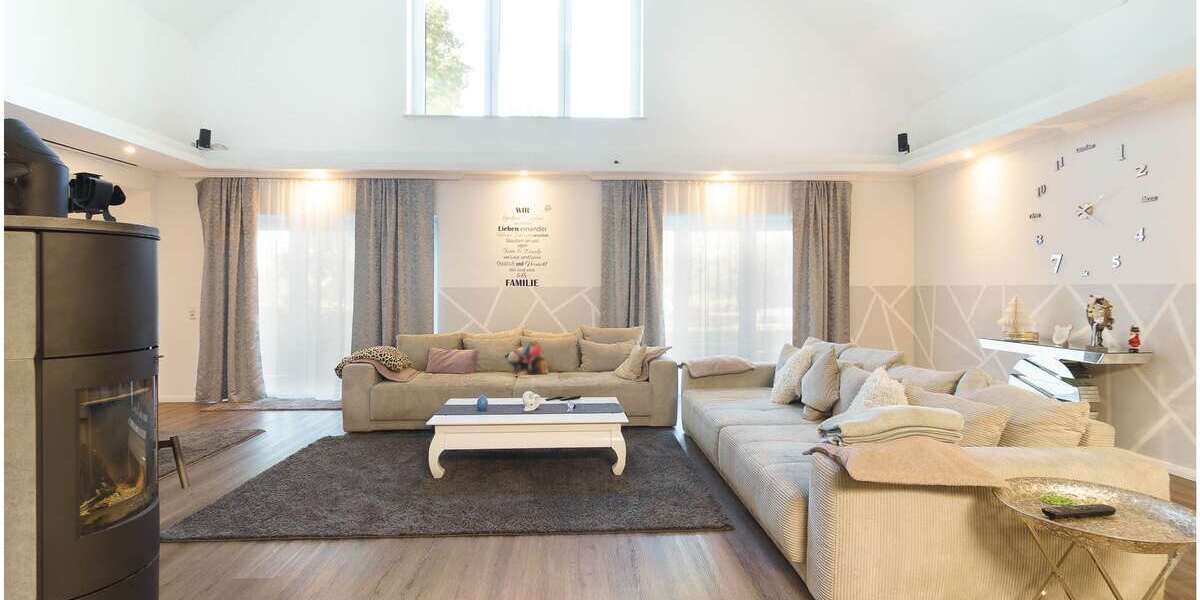 ***Modernes Anwesen - Haus mit Einliegerwohnung auf ca. 4.900 m² Grundstück mit Teich in Flachsmeer*** - Einfamilienhaus Westoverledingen | Angebot:23273632