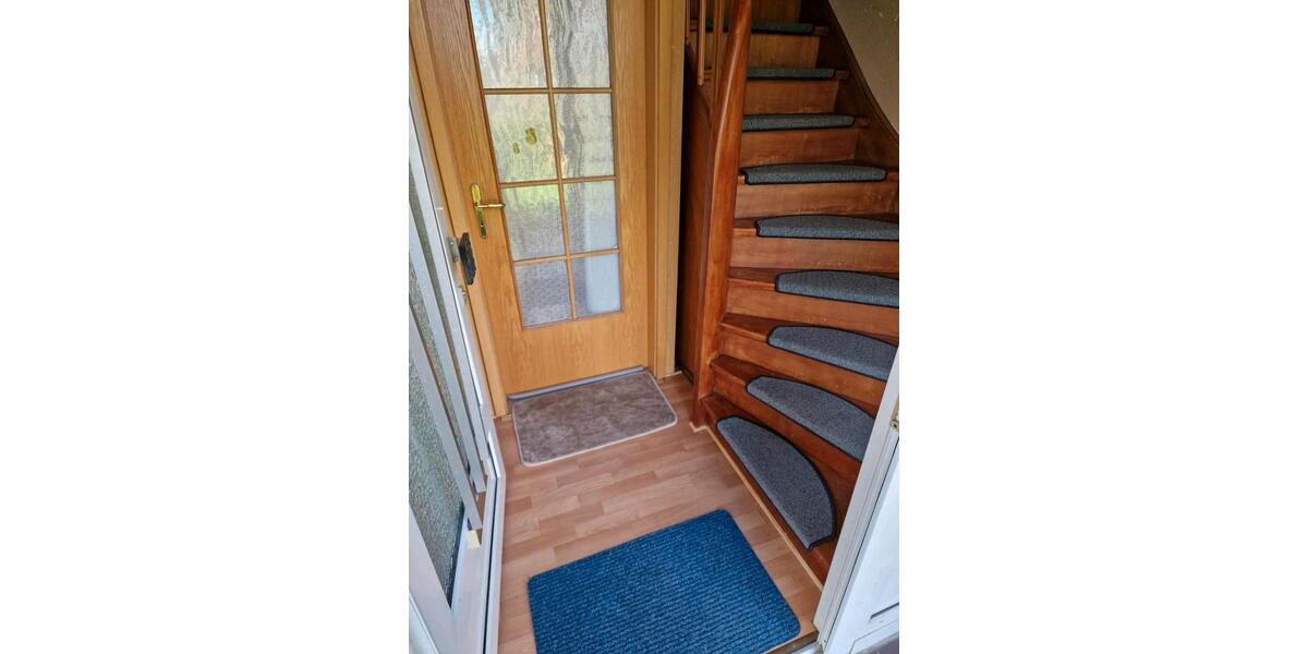 Etagenwohnung Ihlow - 2 Zimmer, 60 m&sup2;, 750&euro; | Angebot:25338978