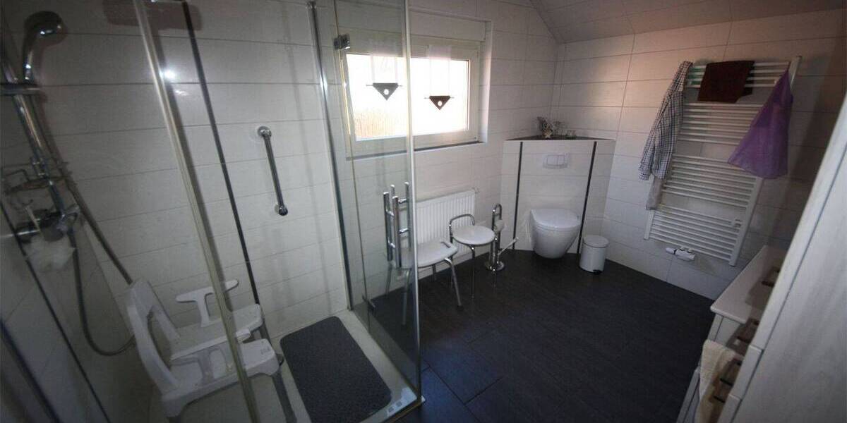 Einfamilienhaus Westoverledingen Ihrhove - 4 Zimmer, 126 m&sup2;, 169.000&euro; | Angebot:26308622