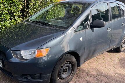 Mitsubishi Colt 127.000 km 3.100 &euro; Hage 26524