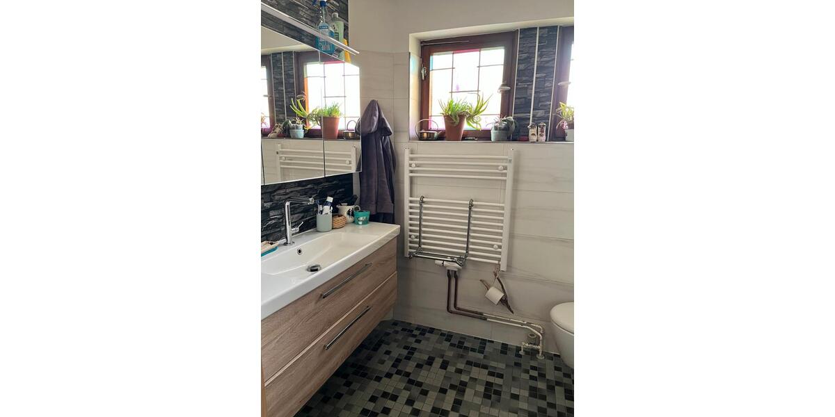 Einfamilienhaus Westoverledingen - 4 Zimmer, 120 m&sup2;, 700&euro; | Angebot:26127099