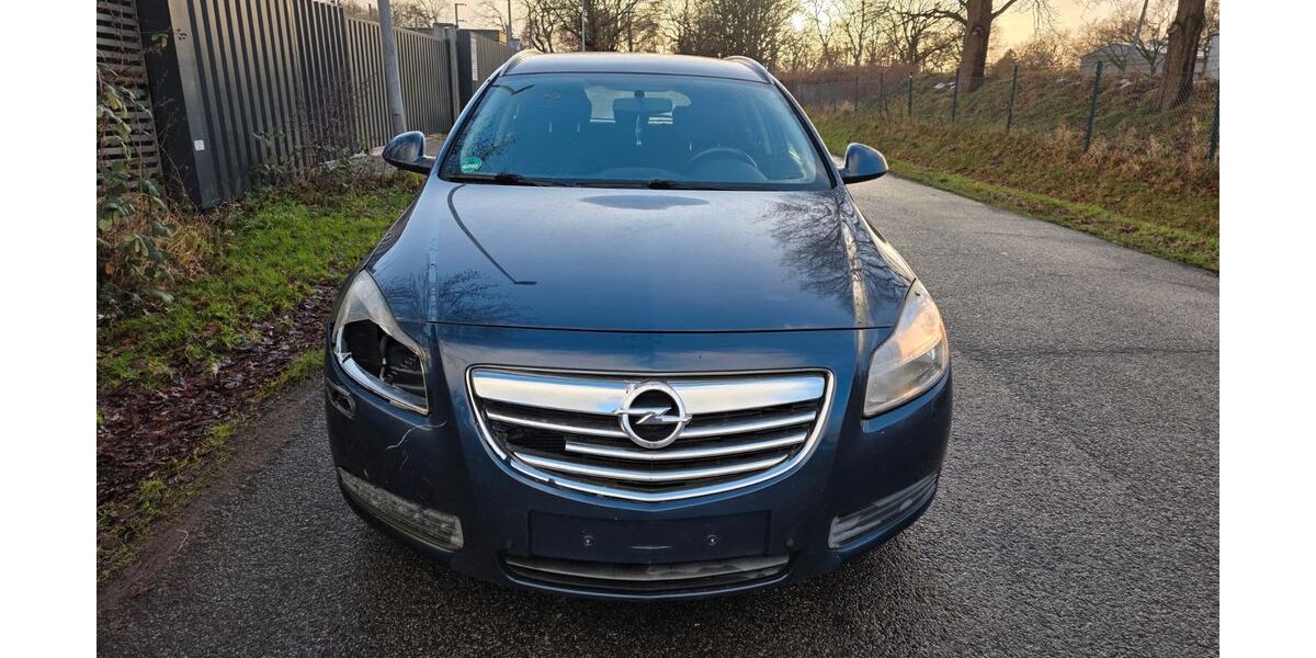 Opel Insignia 195.000 km 1.550 &euro; Westoveledingen 26810