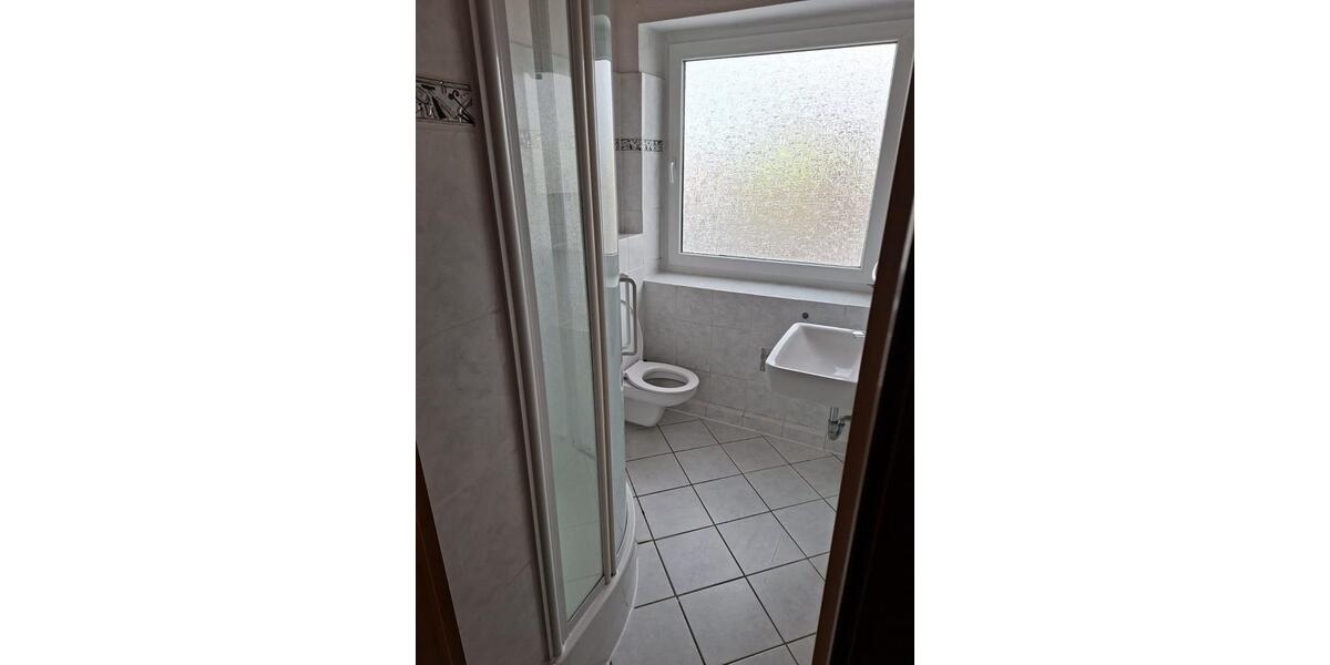 Etagenwohnung Emden - 2 Zimmer, 63 m&sup2;, 570&euro; | Angebot:25479619