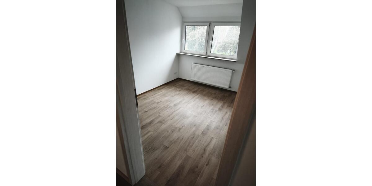 Etagenwohnung Bunde - 3 Zimmer, 60 m&sup2;, 700&euro; | Angebot:25942355