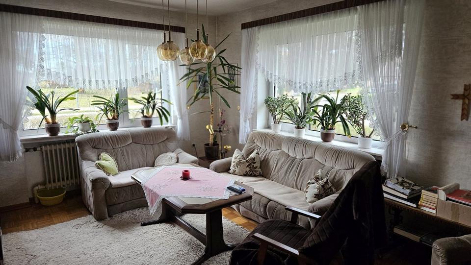 Einfamilienhaus Westoverledingen - 8 Zimmer, 135 m&sup2;, 250.000&euro; | Angebot:25793757