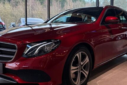 Mercedes-Benz E 300 98.500 km 28.213 &euro; Leer 26789