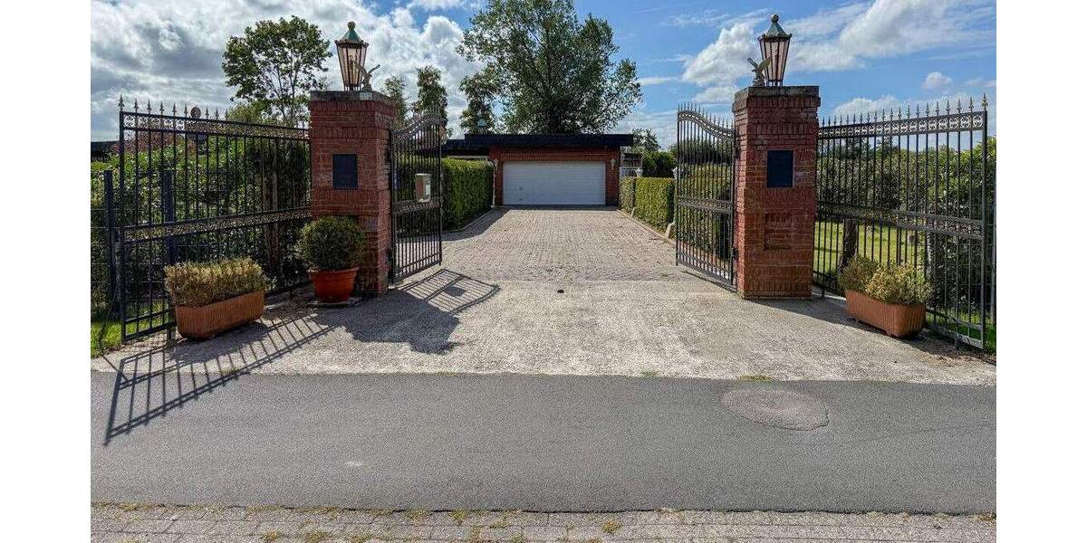 Bungalow Südbrookmerland / Münkeboe Moorhusen - 5 Zimmer, 300 m&sup2;, 399.000&euro; | Angebot:25692654