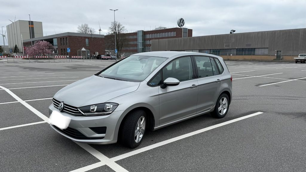 VW Golf Sportsvan 60.000 km 13.900 &euro; Emden 26723