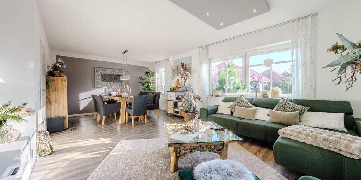 Doppelhaushälfte Hage - 5 Zimmer, 155 m&sup2;, 419.000&euro; | Angebot:25686988