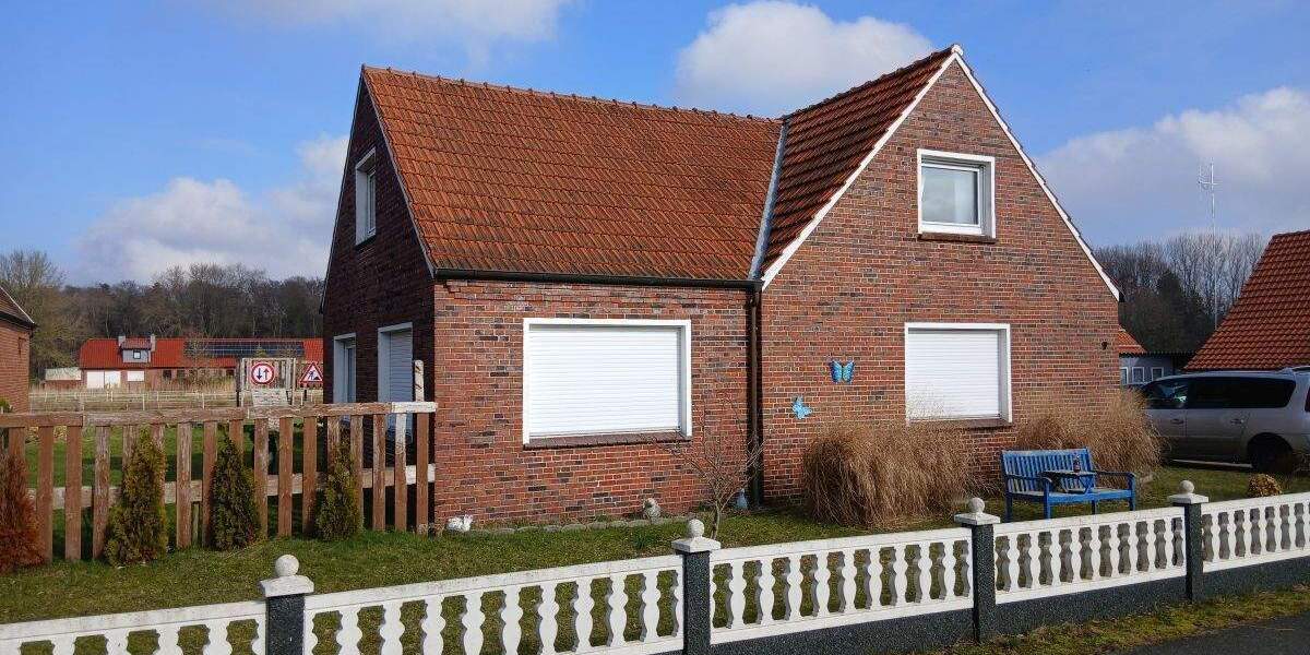 Einfamilienhaus Weener Stapelmoor - 6 Zimmer, 154 m&sup2;, 199.800&euro; | Angebot:25745421