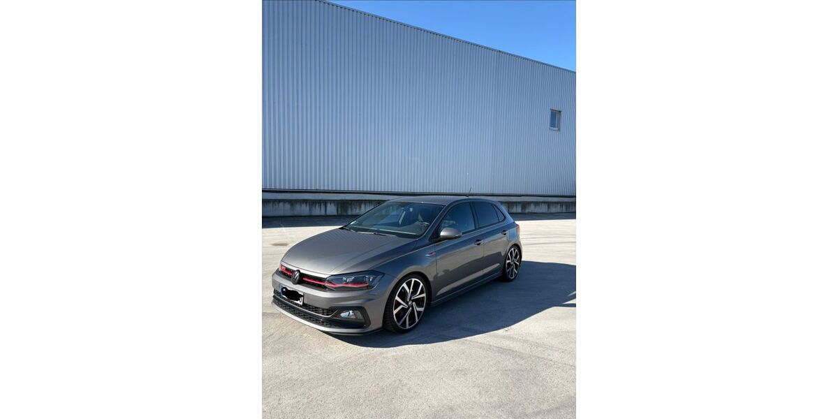 VW Polo 81.300 km 17.999 &euro; Emden 26725