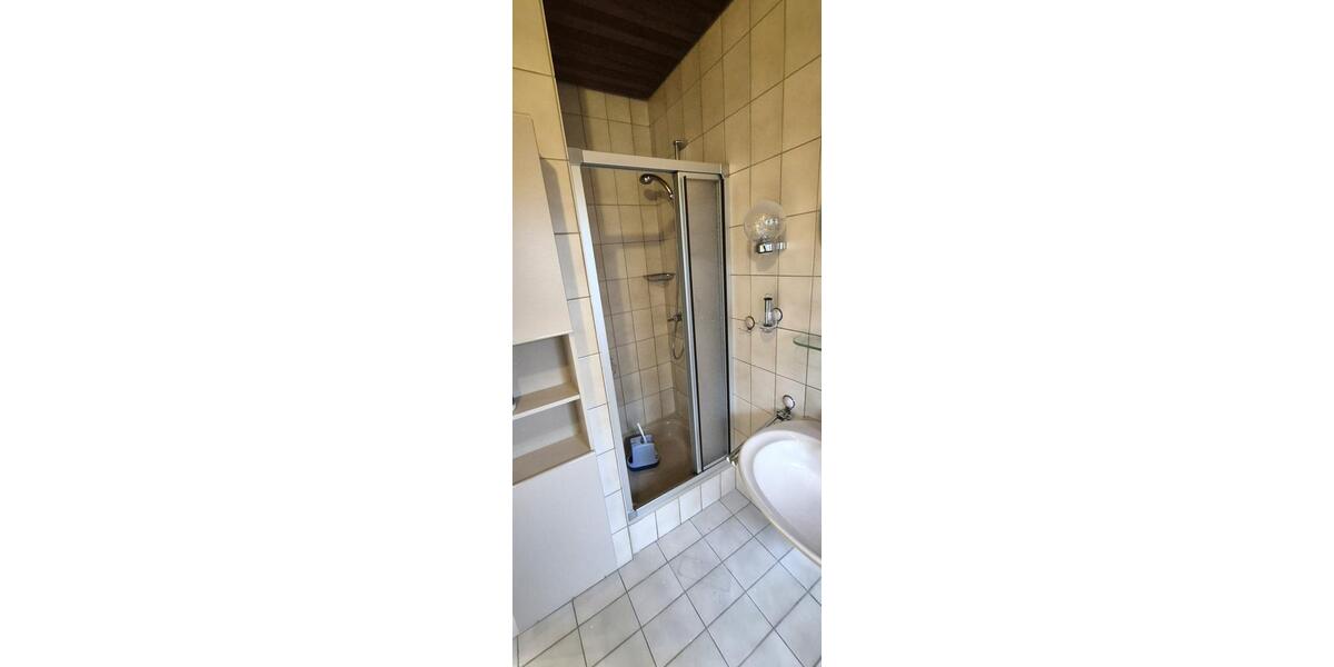 Erdgeschoßwohnung Leer (Ostfriesland) - 4 Zimmer, 120 m&sup2;, 960&euro; | Angebot:25422985