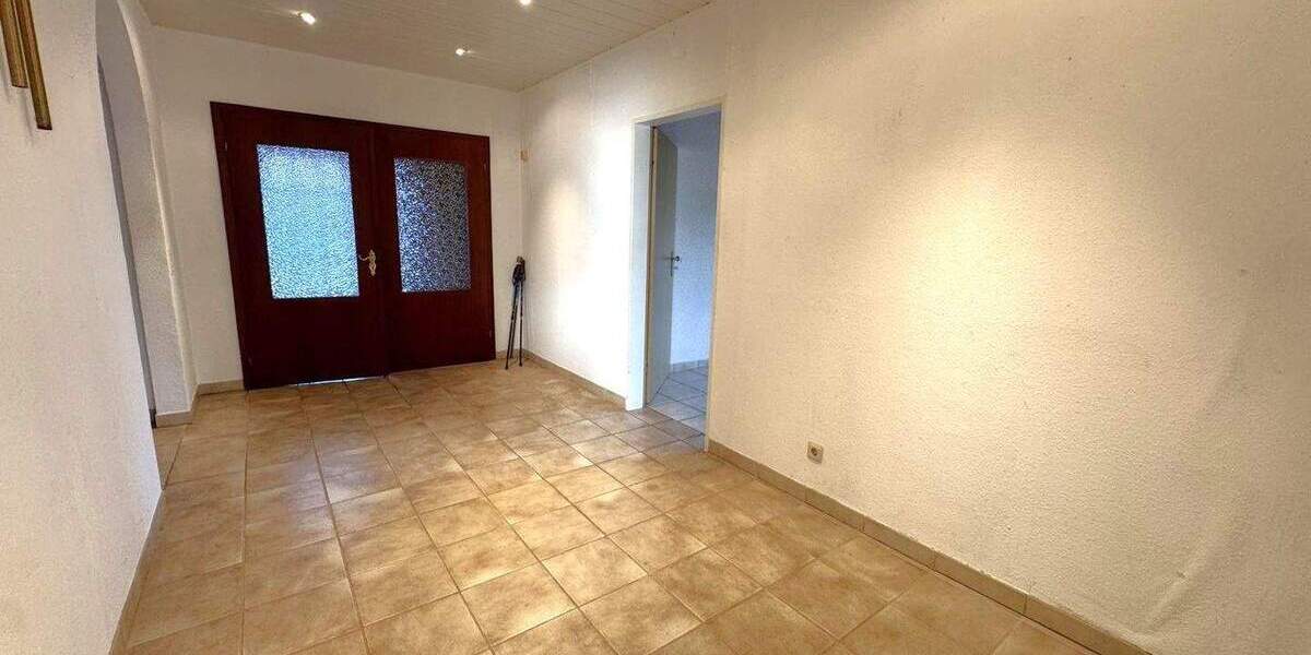 Bungalow Berumbur - 4 Zimmer, 135 m&sup2;, 295.000&euro; | Angebot:25736855