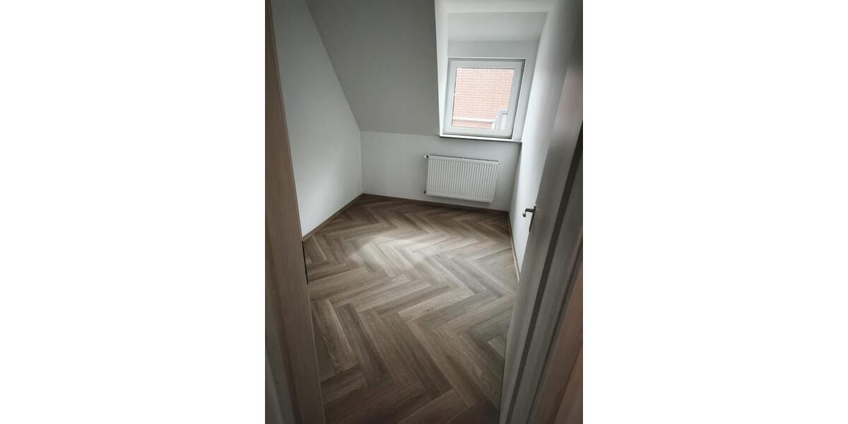 Etagenwohnung Bunde - 3 Zimmer, 60 m&sup2;, 700&euro; | Angebot:25942355