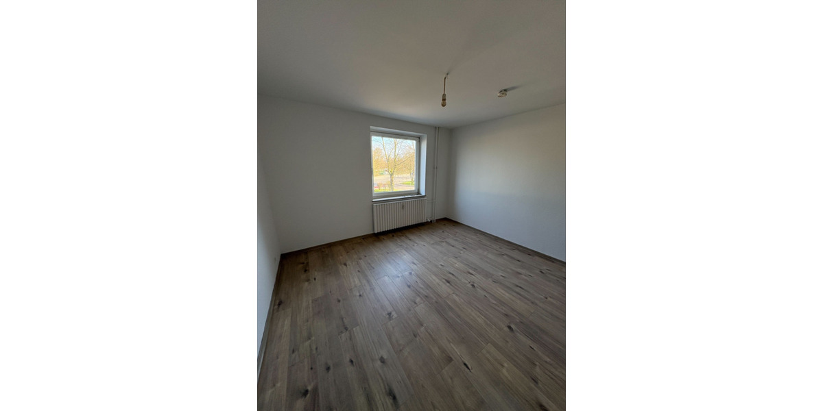 Etagenwohnung Emden Tholenswehr - 2 Zimmer, 58 m&sup2;, 389&euro; | Angebot:25858322