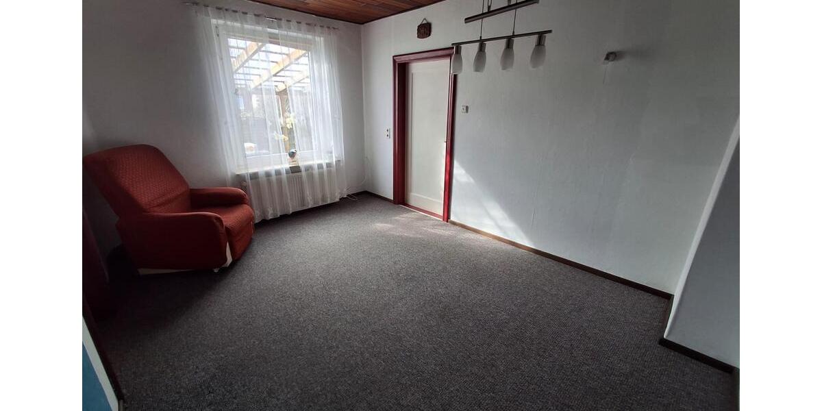 Einfamilienhaus Westoverledingen - 5 Zimmer, 160 m&sup2;, 180.000&euro; | Angebot:26130161