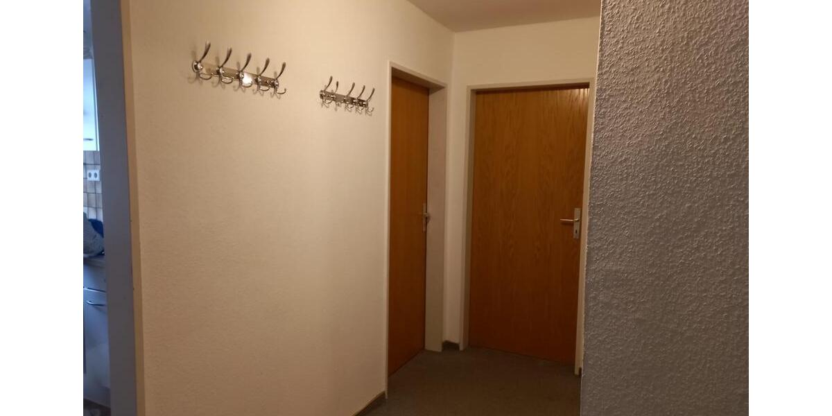Dachgeschoßwohnung Weener - 2 Zimmer, 65 m&sup2;, 17&euro; | Angebot:25182830