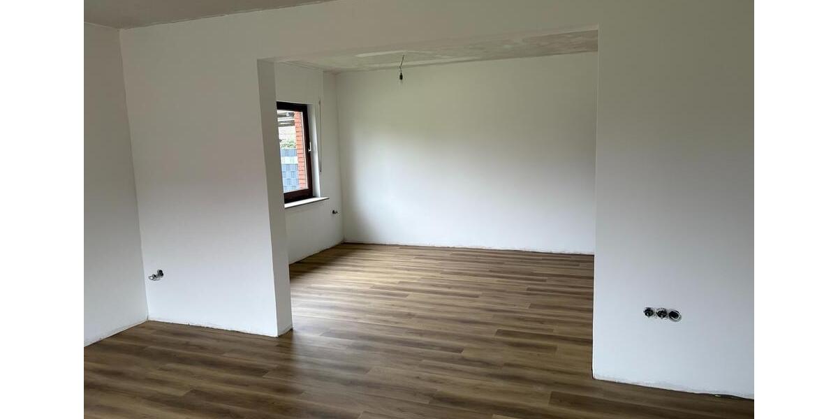 Etagenwohnung Westoverledingen - 4 Zimmer, 135 m&sup2;, 1.040&euro; | Angebot:24976866