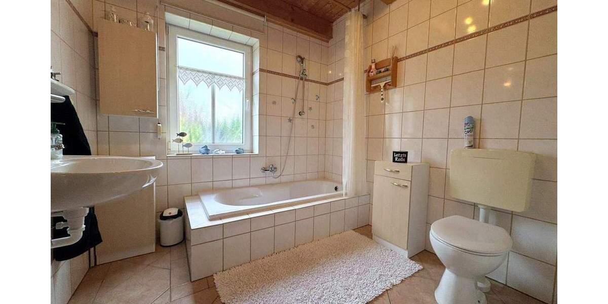 Einfamilienhaus Großheide - 4 Zimmer, 105 m&sup2;, 299.000&euro; | Angebot:25736846
